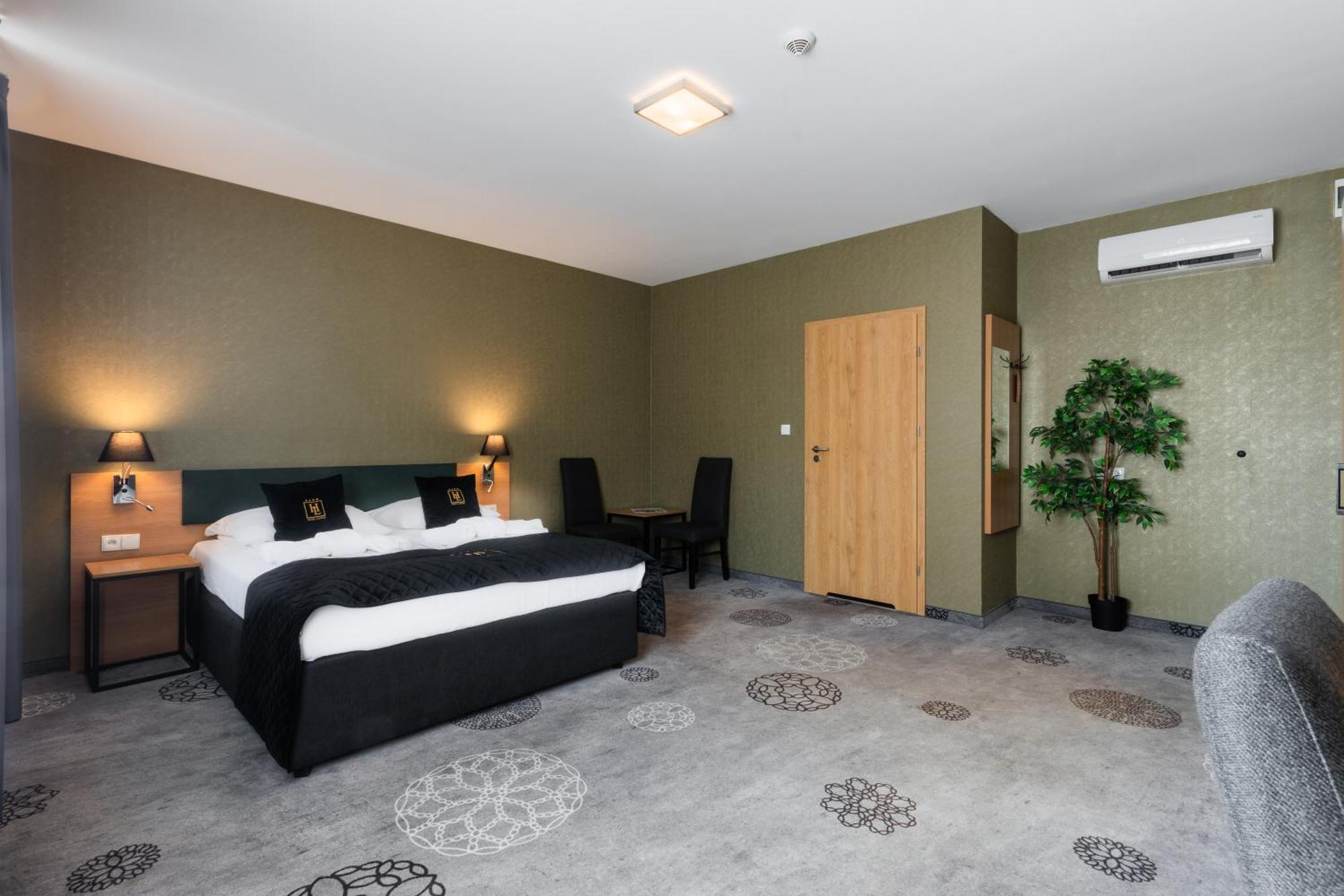 Hotel Lantier Wellness & Spa Bytom Dış mekan fotoğraf